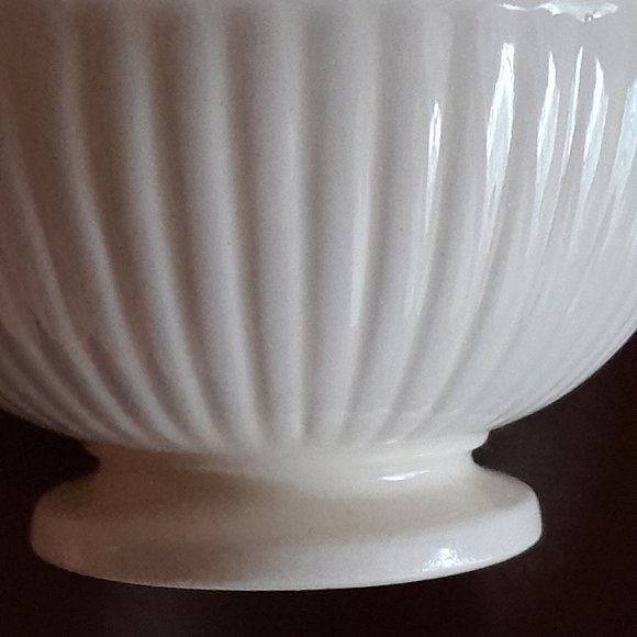 3 Wedgewood EDME Etruria & Barlaston Footed Cups - Picture 4 of 4